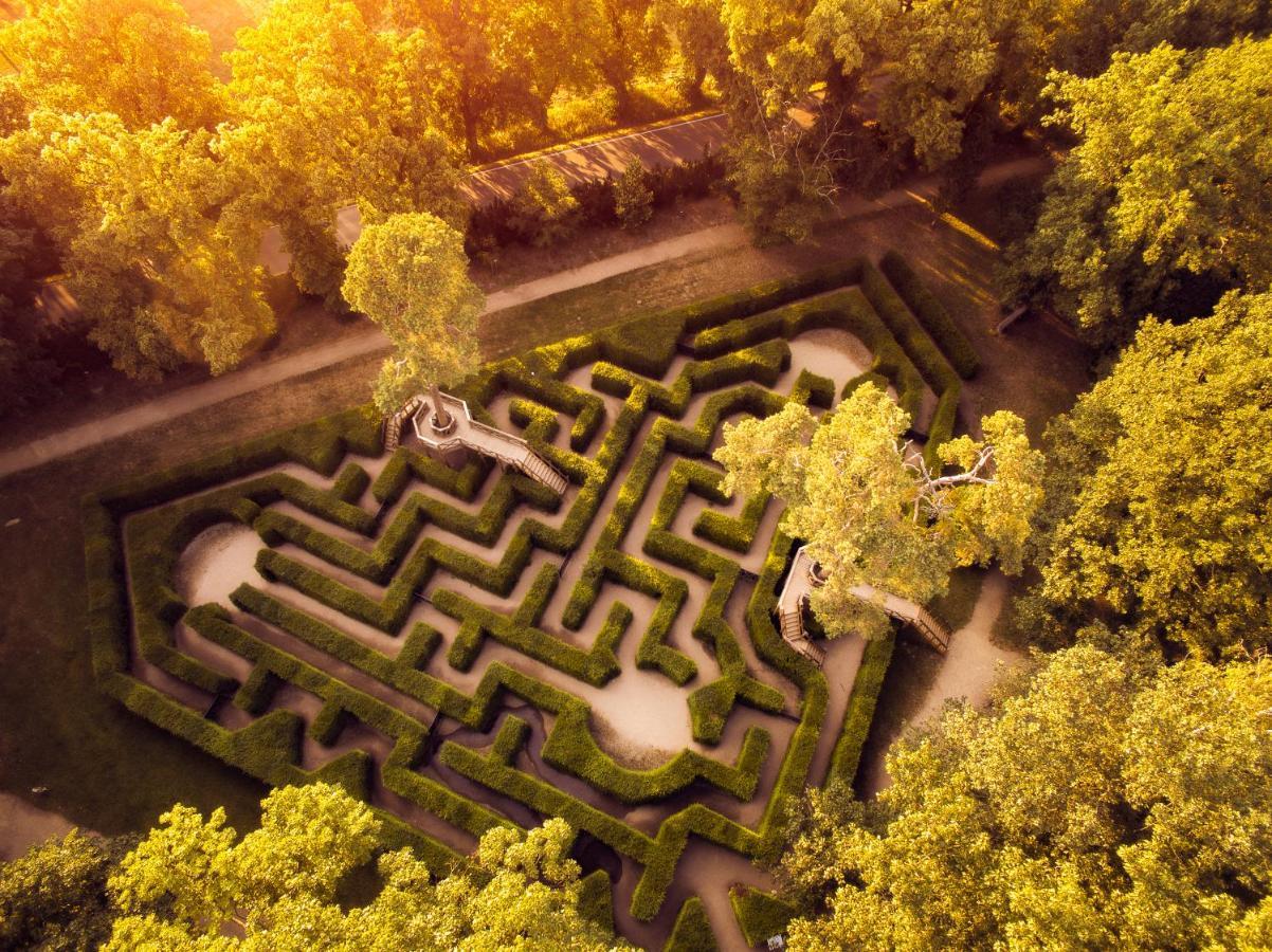 Chateau Loucen Garden Retreat Екстер'єр фото