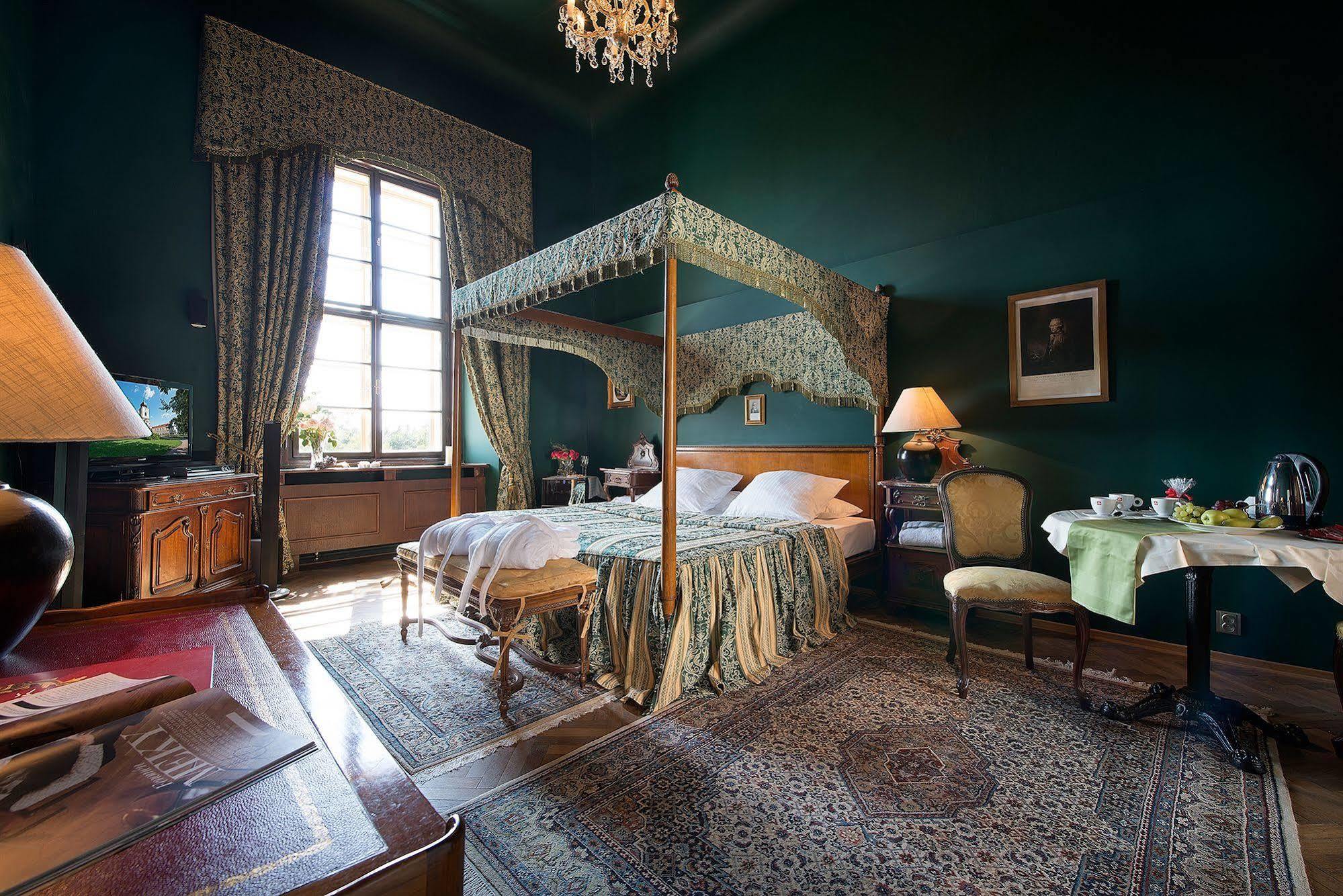 Chateau Loucen Garden Retreat Екстер'єр фото